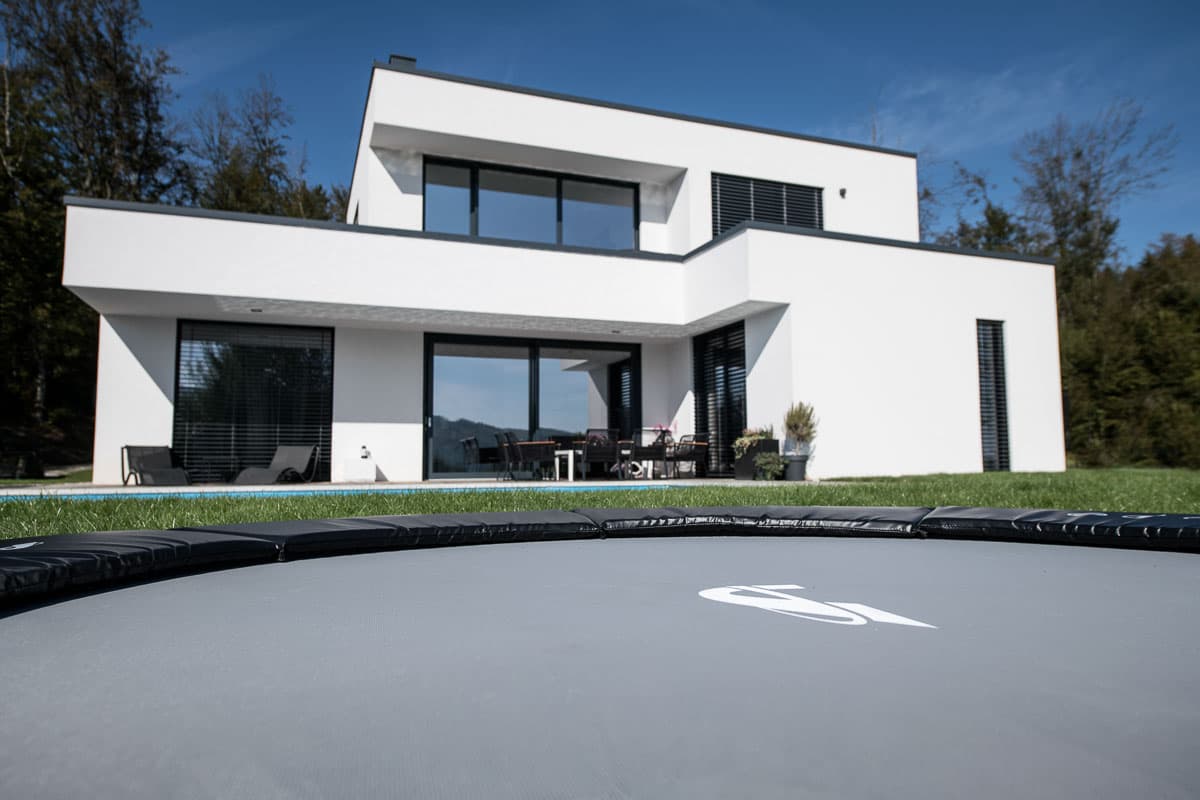 Akrobat Family Trampolines 4